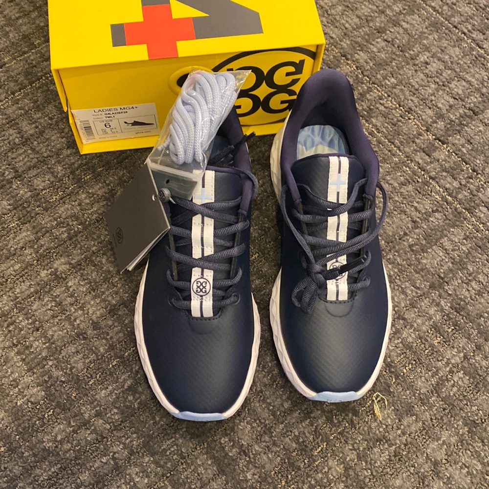 Women’s golf shoes - BRAND NEW - MG4+